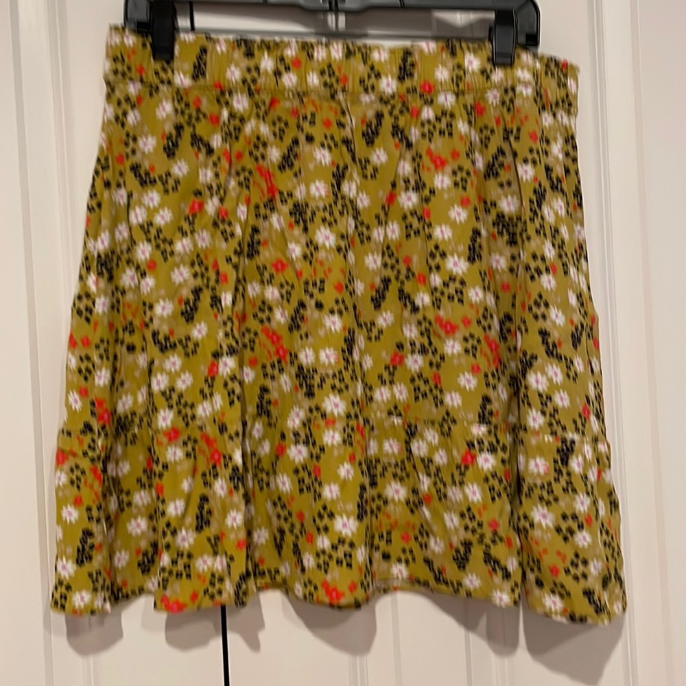 EUC Loft Skirt
